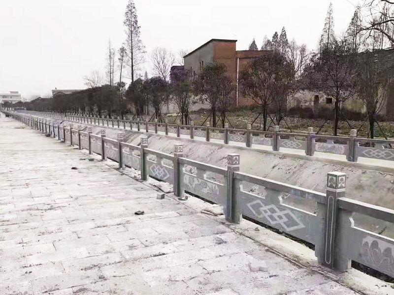 欄桿石橋